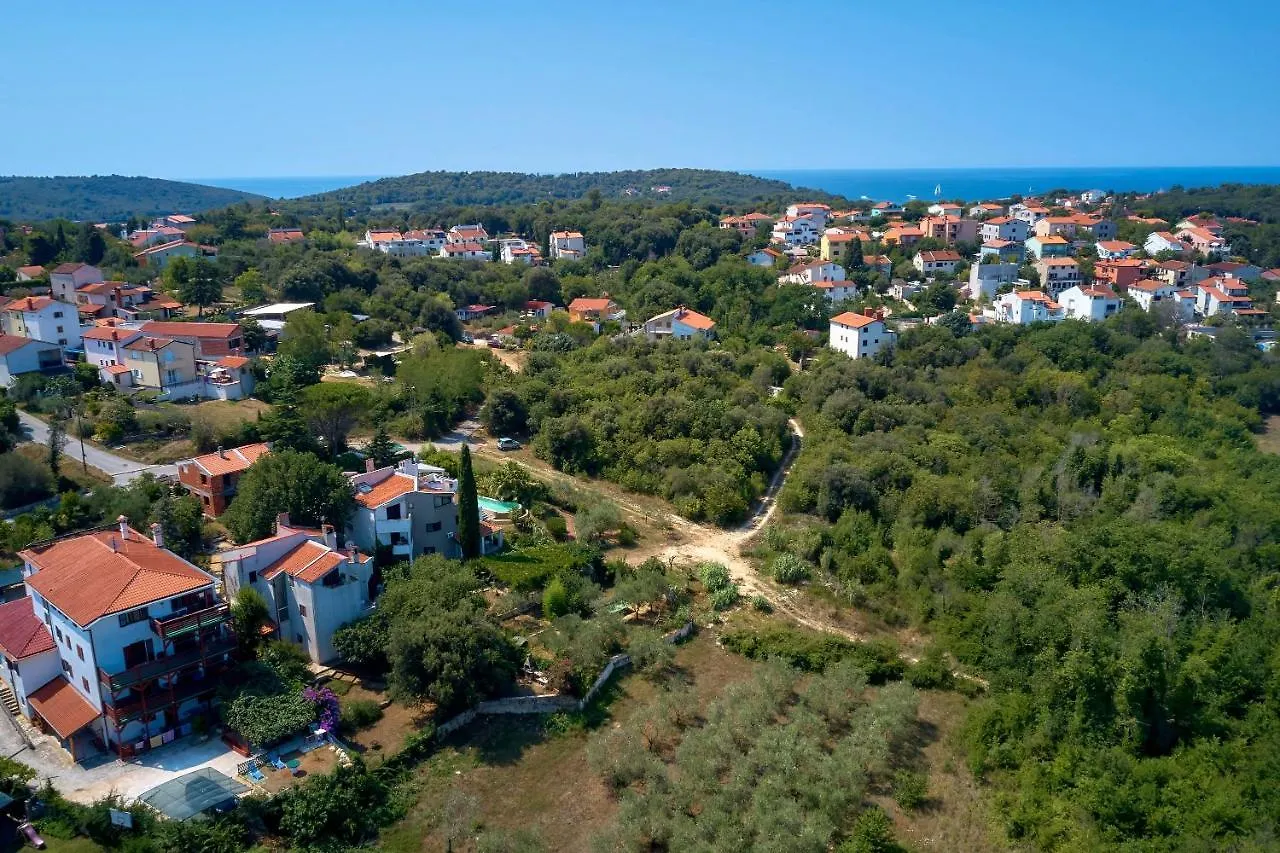 Apartments Dracice 1019 Banjole Hırvatistan